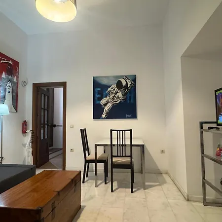 Pedro Lopez Free Parking Center * コルドバ